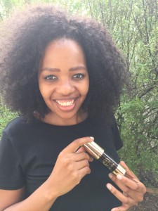 Use Hair by Sisi Argan Oil Treatment to reduce frizz caused by bad weather. | benefits of Argan oil